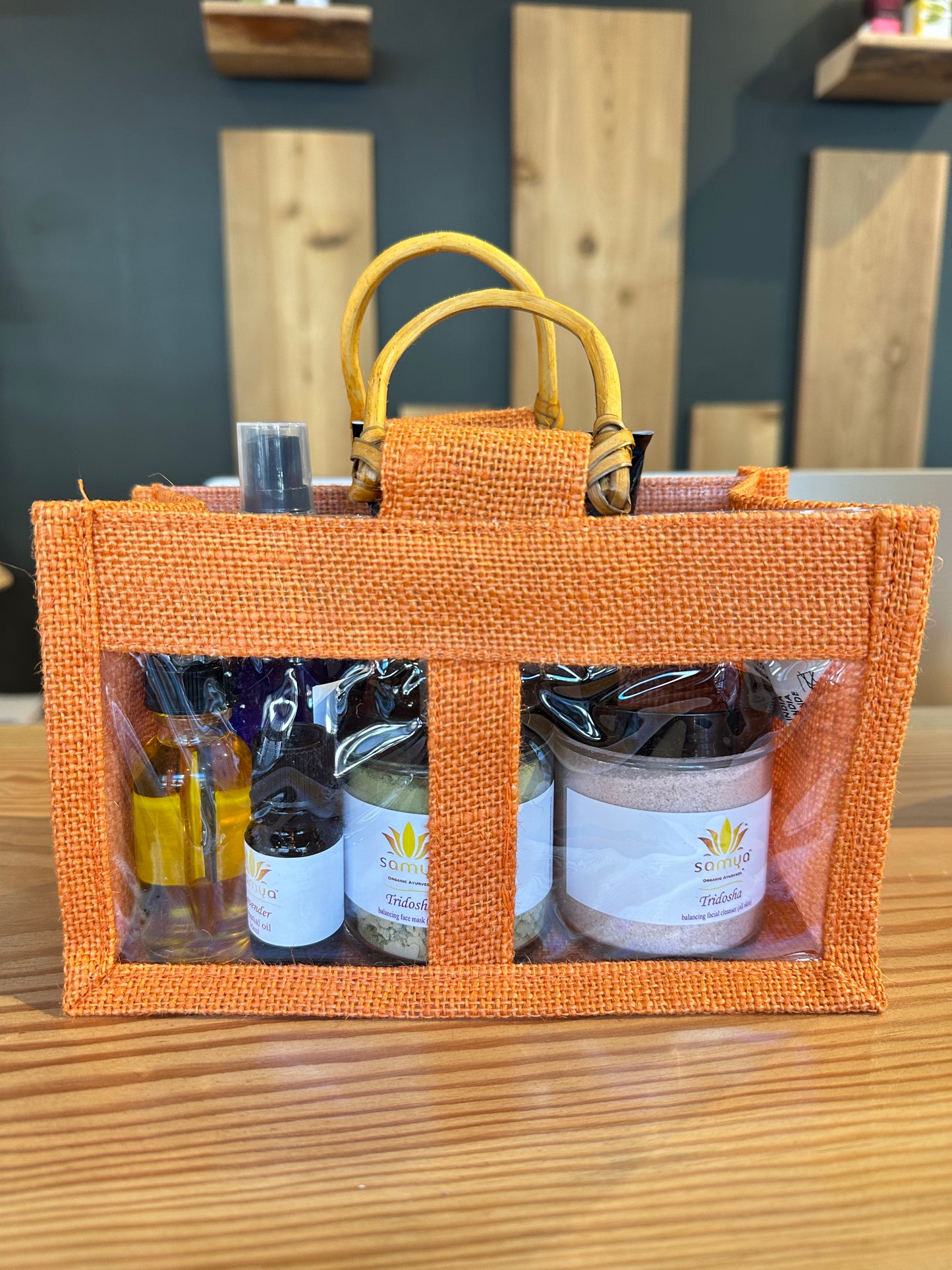 Ayurveda Facial Gift Bag 6pc
