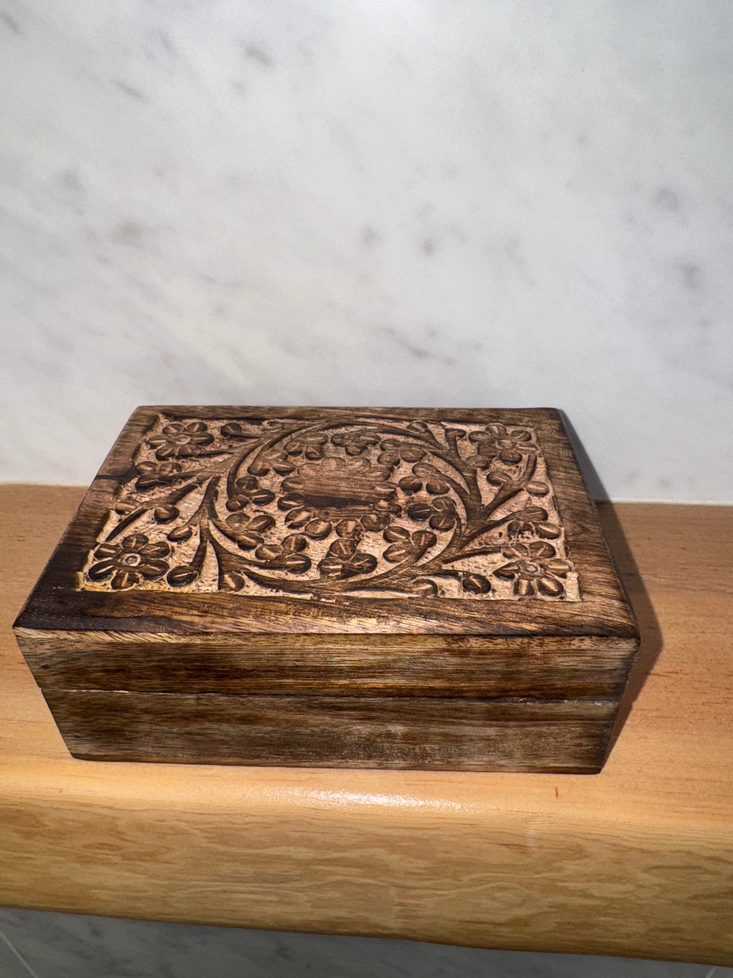 Daisy Carved Wooden Jewelry Box